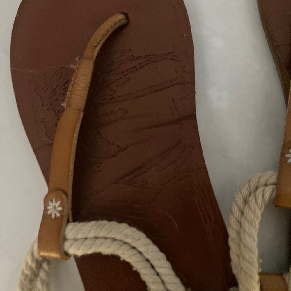 Women’s Roxy Sandals - Picture 2 of 3